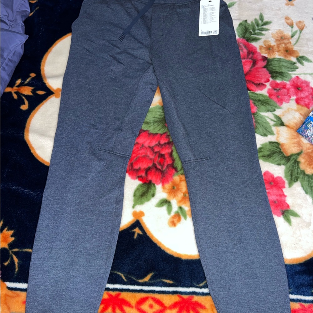 Lululemon city sweat jogger Mens size Tall large